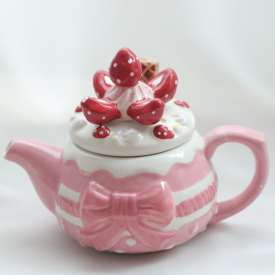 Strawberries & Cream Tea Set
